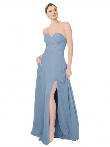 Lombar Azul Empoeirado Linha A Sem alças Comprimento Chão Vestidos de Festa / Vestidos de Madrinha Acessíveis