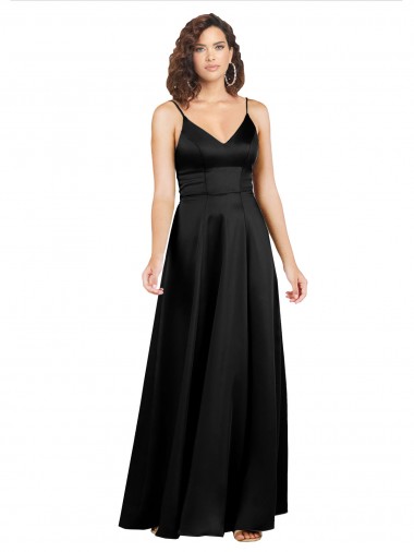 Costas em V Preto Linha A Decote V Comprimento Chão Vestidos de Madrinha / Vestidos de Noite / Vestidos de Festa Acessíveis
