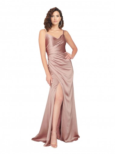 Costas em V Rosa Empoeirado Bainha Decote V Comprimento Chão Vestidos de Madrinha / Vestidos de Noite / Vestidos de Festa Acessíveis