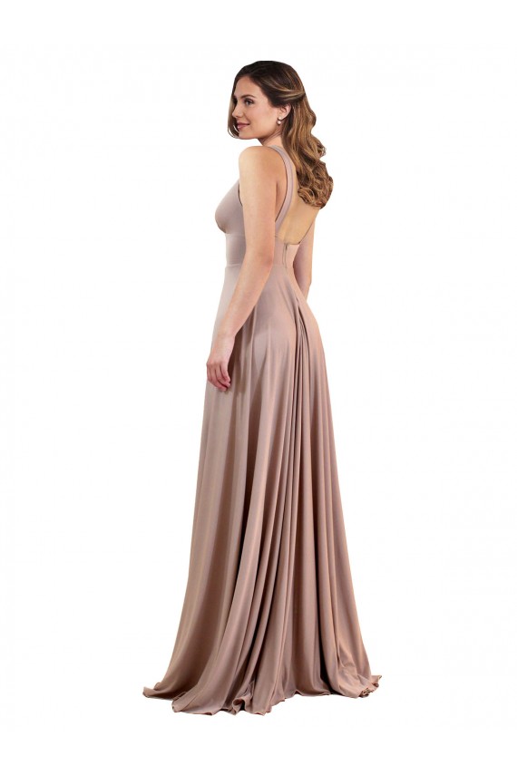 Lombar Rosa Empoeirado Linha A Decote V Comprimento Chão Vestidos de Madrinha / Vestidos de Noite / Vestidos de Festa Acessíveis