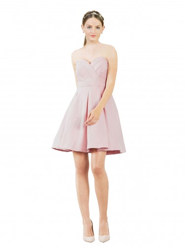 Rosa Linha A Amor Comprimento Joelho Vestidos de Madrinha / Vestidos de Cocktail / Vestidos de Homecoming Acessíveis