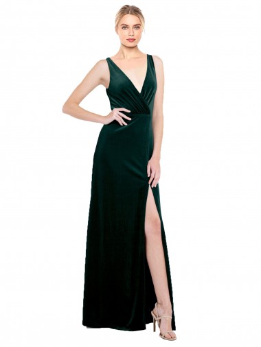 Costas em V Verde Escuro Linha A Decote V Comprimento Chão Longo Vestidos de Madrinha / Vestidos de Noite / Vestidos de Festa Acessíveis